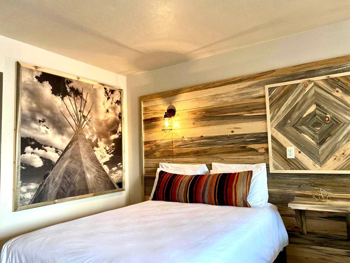 Horseshoe Bend Motel Lovell Экстерьер фото